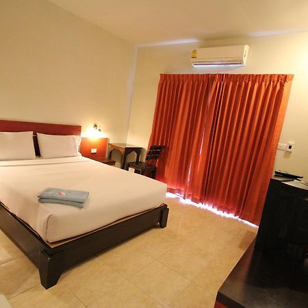 Paradise Resort Ban Nong Pla Lai Екстер'єр фото