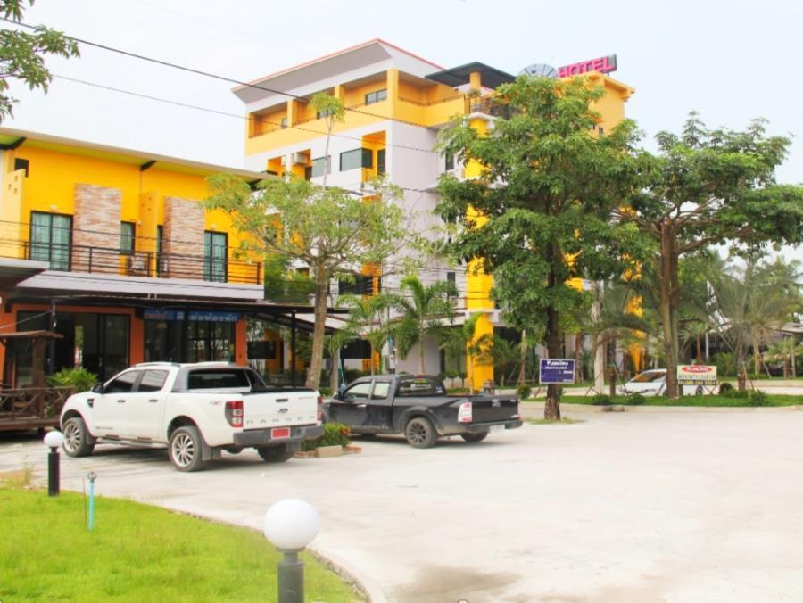 Paradise Resort Ban Nong Pla Lai Екстер'єр фото
