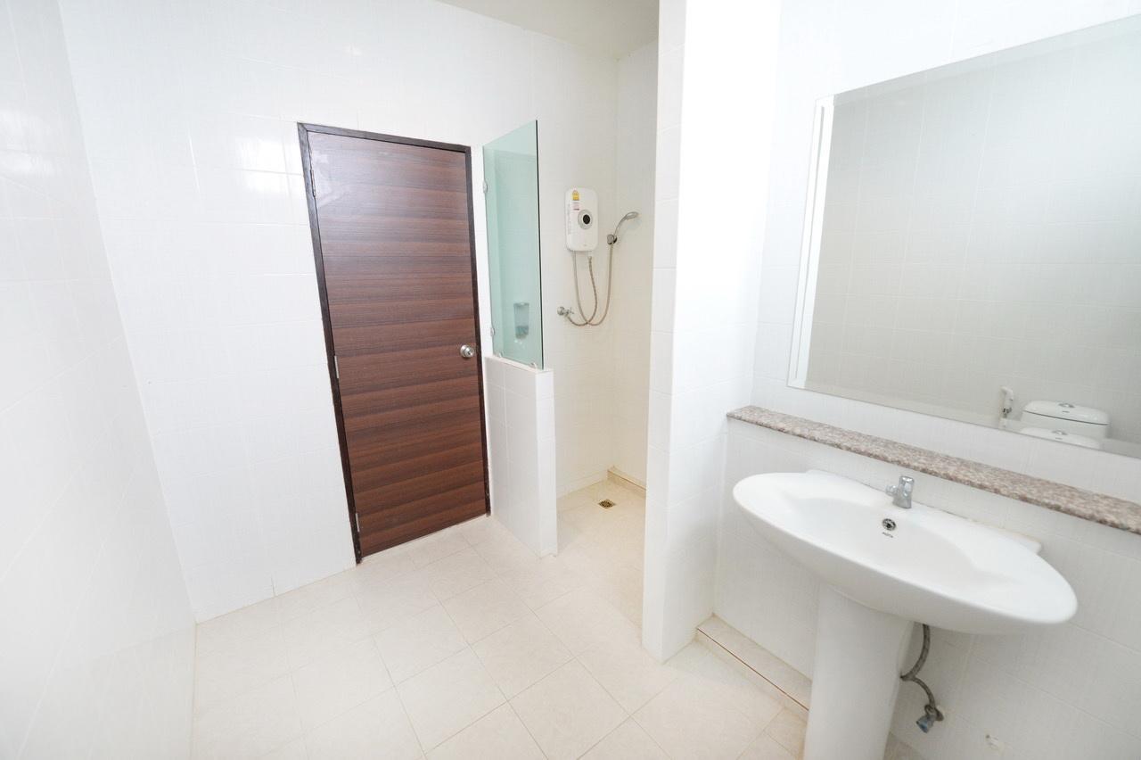 Paradise Resort Ban Nong Pla Lai Екстер'єр фото