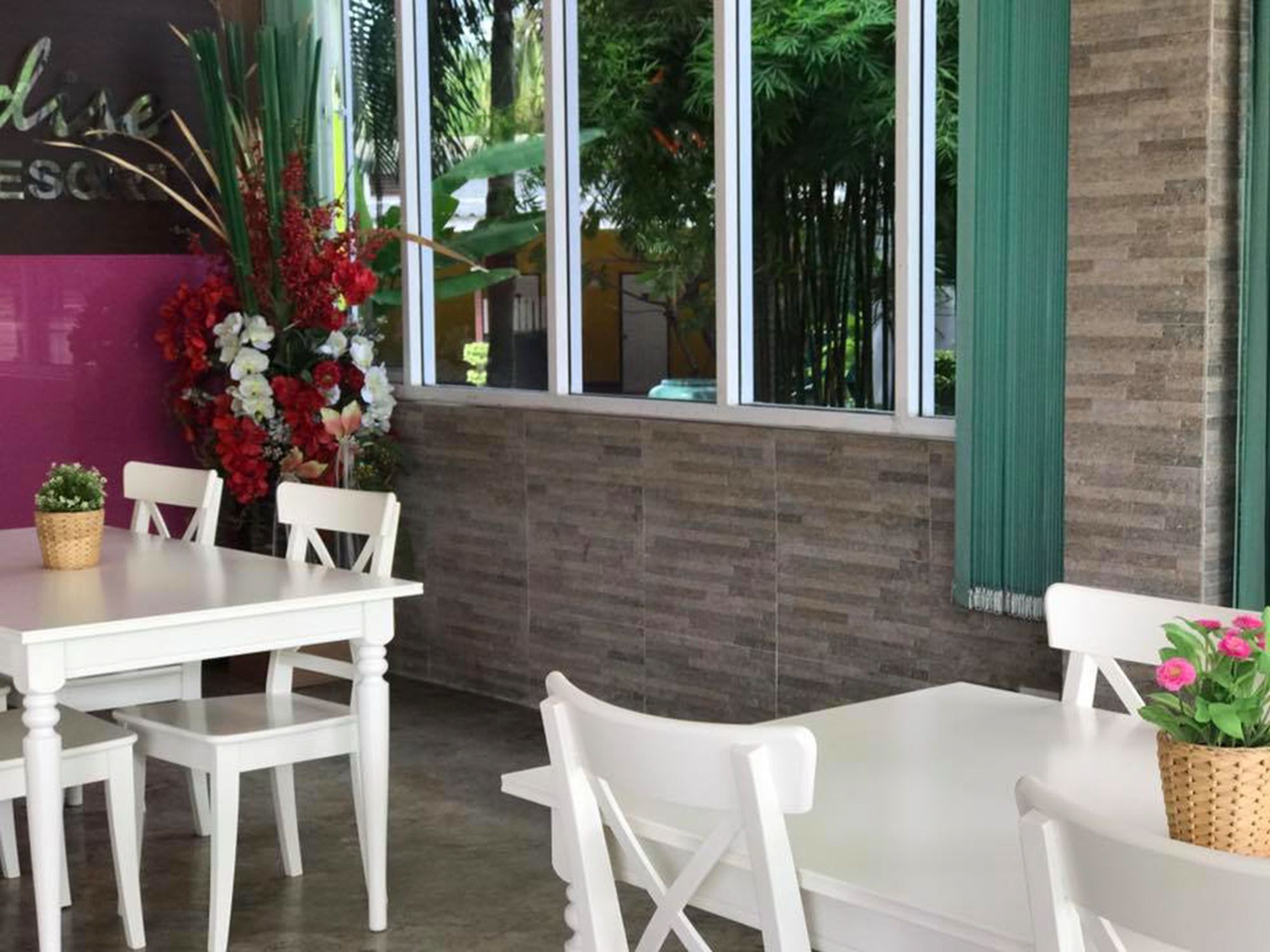 Paradise Resort Ban Nong Pla Lai Екстер'єр фото